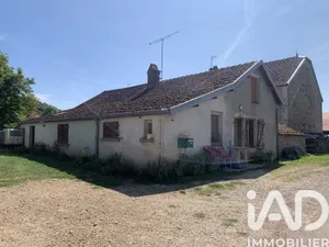 Maison de village à Grenant (52500)