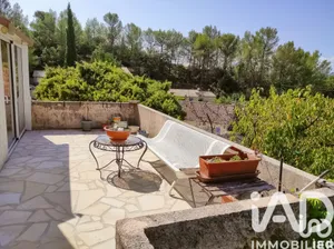 Maison traditionnelle à Saint-Maximin-la-Sainte-Baume (83470)