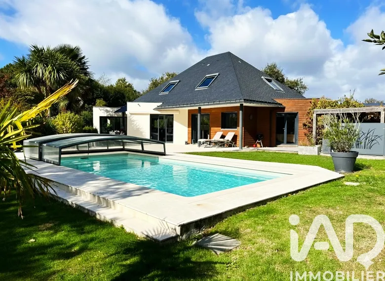 Maison 6 pièces 172 m² · à Bains-sur-Oust · 172 m² · 625 000 €
