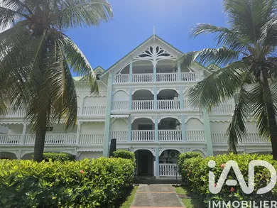 Duplex in Saint-François (97118)