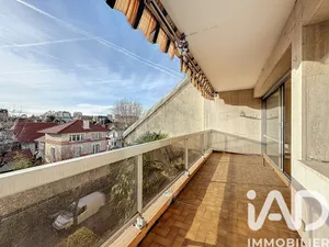 Apartment in Enghien-les-Bains (95880)
