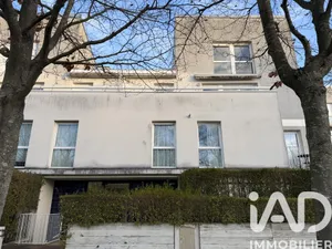 Duplex à Sainte-Geneviève-des-Bois (91700)