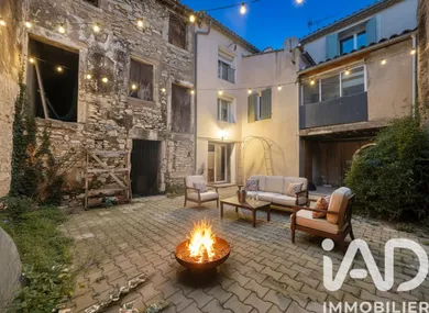 Townhouse at Marguerittes (30320)