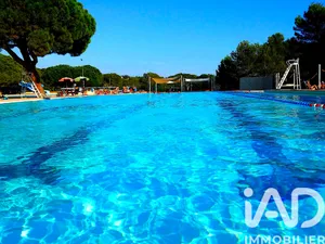 Leisure land in Fréjus (83600)