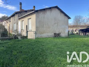 Maison de campagne à Saint-Aubin-le-Cloud (79450)