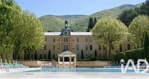 Studio à Montbrun-les-Bains (26570)