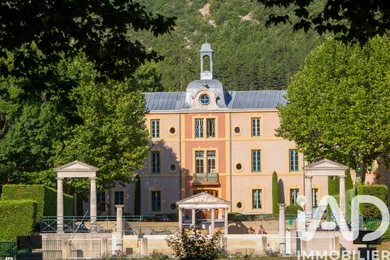 Studio à Montbrun-les-Bains (26570)