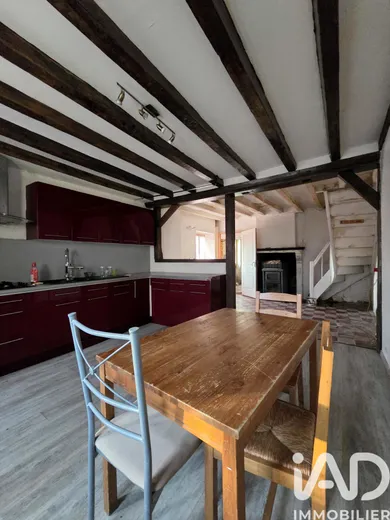 Maison de village à Lucé-sous-Ballon (72290)