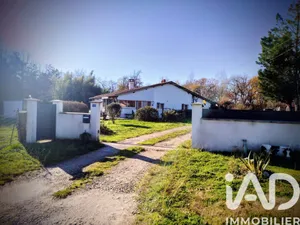 Maison de campagne à Saint-Sylvestre-sur-Lot (47140)