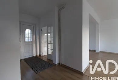 Townhouse in Châteauneuf-la-Forêt (87130)