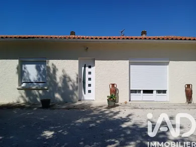 Traditional house in Gardonne (24680)