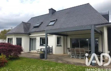 Traditional house in Grand-Champ (56390)