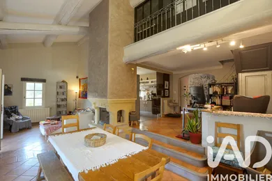 Maison à La Bastidonne (84120)