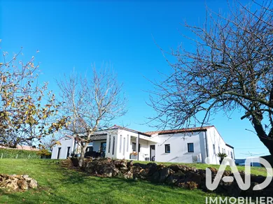 Maison d'architecte à Soulignonne (17250)