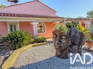 Traditional house in Les Issambres (83380)