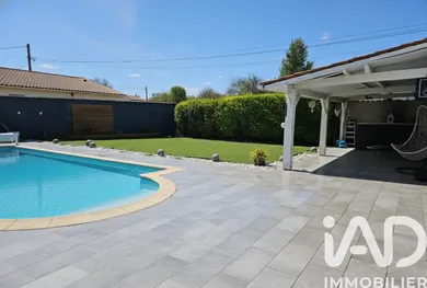 Maison à Varaize (17400)