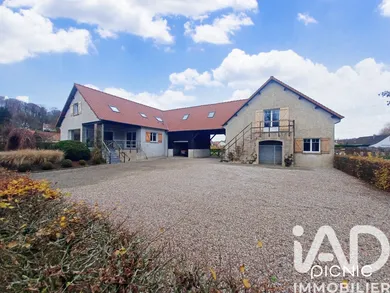 Domain at Estréelles (62170)