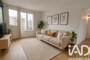 Apartment in Bordeaux (33200)