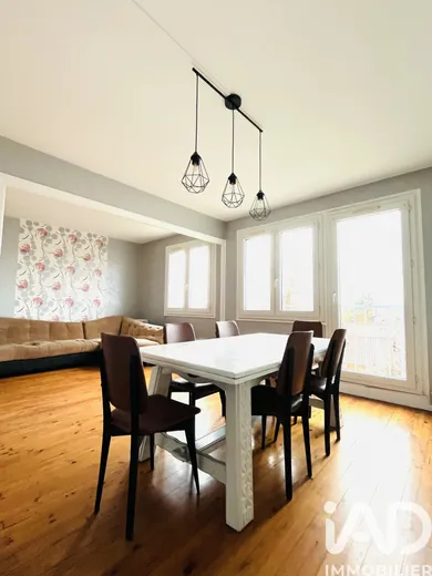 Apartment in Bourg-en-Bresse (01000)