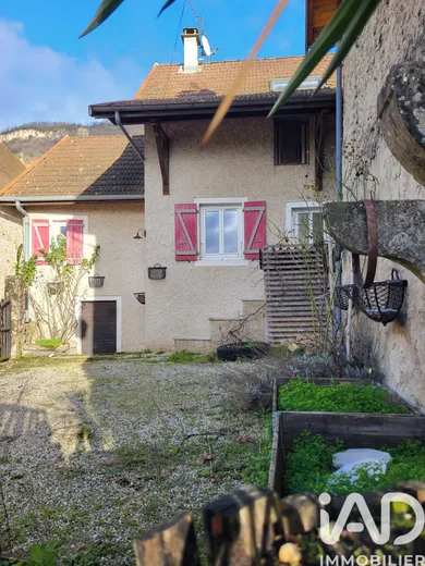 Maison à Montagnieu (01470)