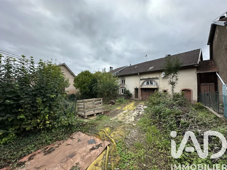 Maison 4 pièces 111 m² · à Provenchères-Et-Colroy · 111 m² · 49 500 €