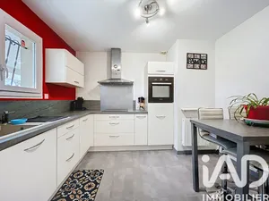 House in Saint-Mariens (33620)