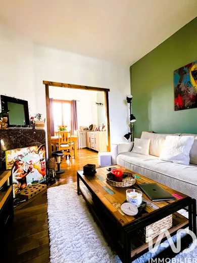 Traditional house at Athis-Mons (91200)