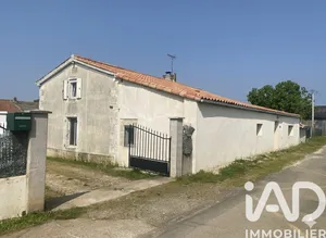 Maison de campagne à Benet (85490)