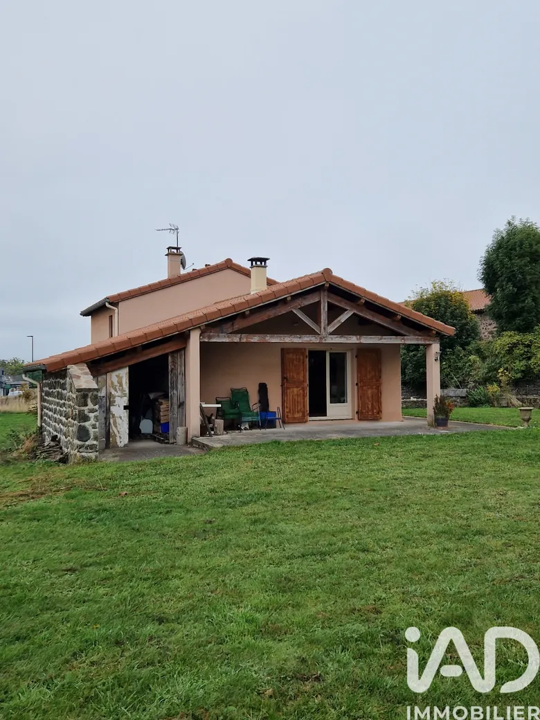 Maison 5 pièces 87 m² · à Cayres · 87 m² · 262 000 €