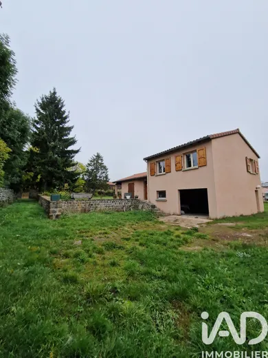 House in Cayres (43510)