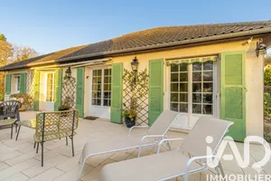 House at Maule (78580)