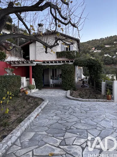 Maison traditionnelle à Roquebrune-Cap-Martin (06190)