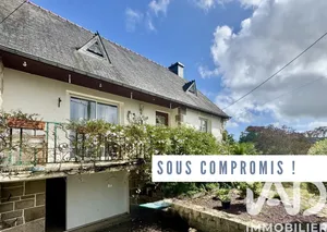 Traditional house in Saint-Caradec (22600)