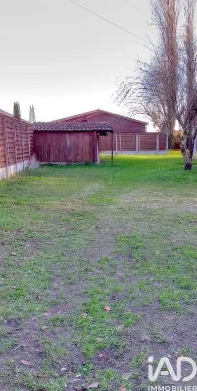 Building plot in Portets (33640)