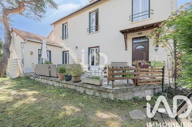 Maison traditionnelle à Livry-Gargan (93190)