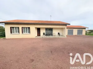 House in Les Billaux (33500)