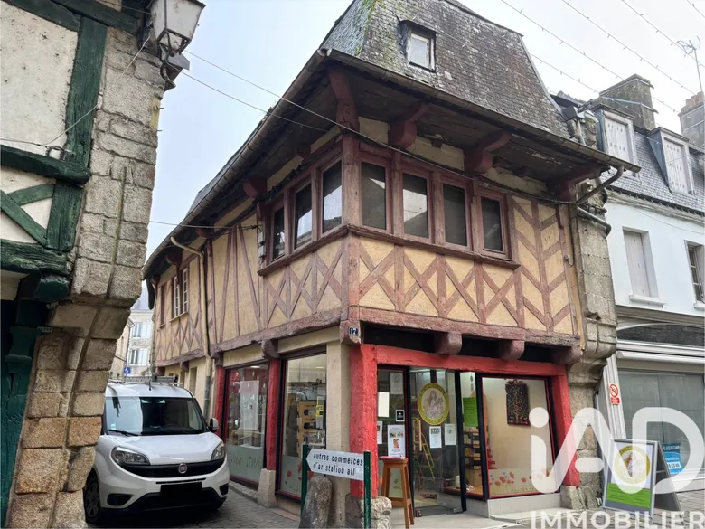 Immeuble 255 m² · à Pontivy · 255 m² · 185 030 €