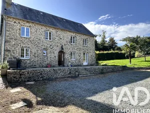 Maison à Monthuchon (50200)