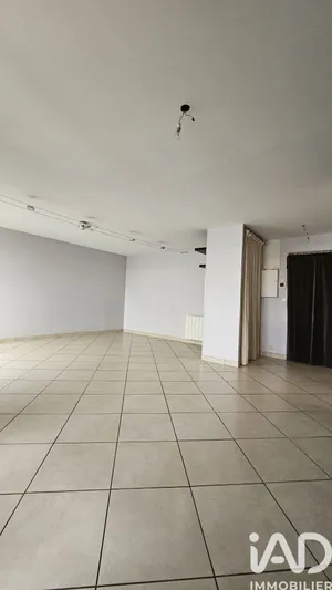 Apartment in Vénissieux (69200)