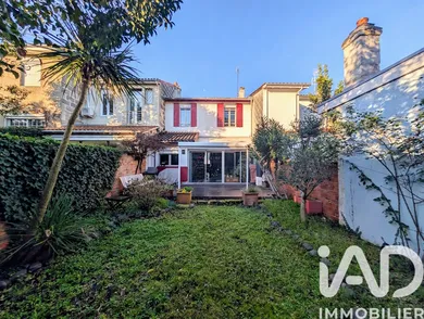 Maison à Bordeaux (33000)