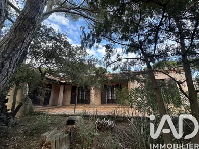 Maison traditionnelle à Puget-sur-Argens (83480)