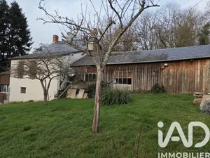 Maison de campagne à Saint-Léonard-des-Bois (72130)