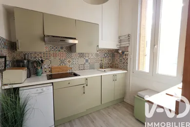 Apartment in Toulon (83000)