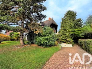 Maison traditionnelle à Le Mesnil-Esnard (76240)