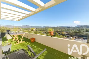 Apartment at Saint-Raphaël (83700)