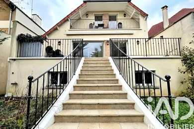 Maison à Verrières-le-Buisson (91370)