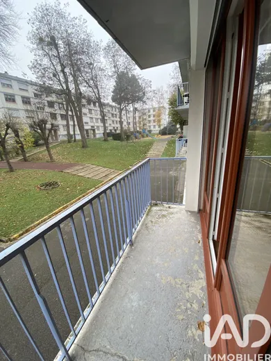 Apartment at Rantigny (60290)