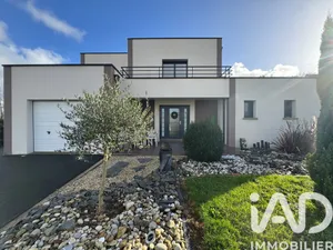 Maison traditionnelle à Ploumagoar (22970)