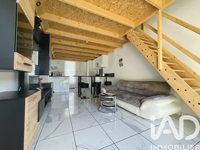 Immeuble à Belle-Isle-en-Terre (22810)