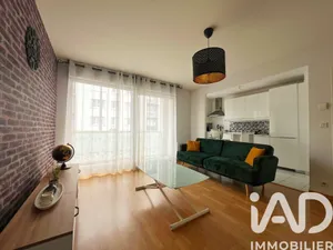 Apartment at Reims (51100)
